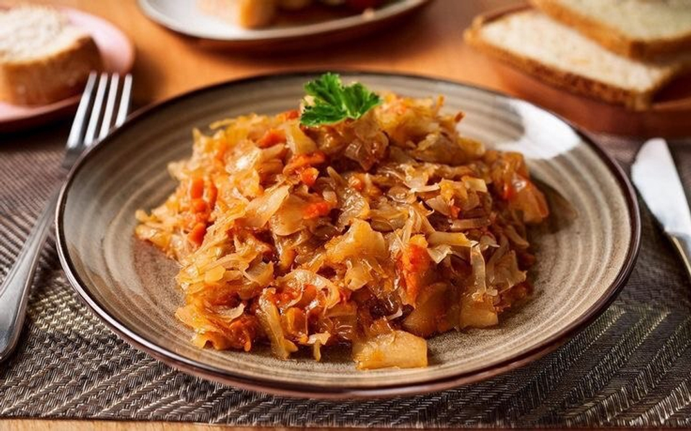 Капуста тушеная