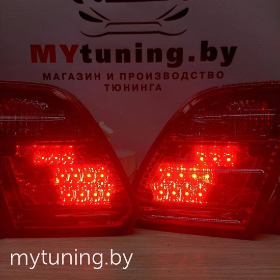 Задние фонари Mercedes E W210 red smoke led