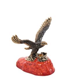 Народные промыслы AM- 684 Фигурка «Сокол на скале» (латунь, янтарь)