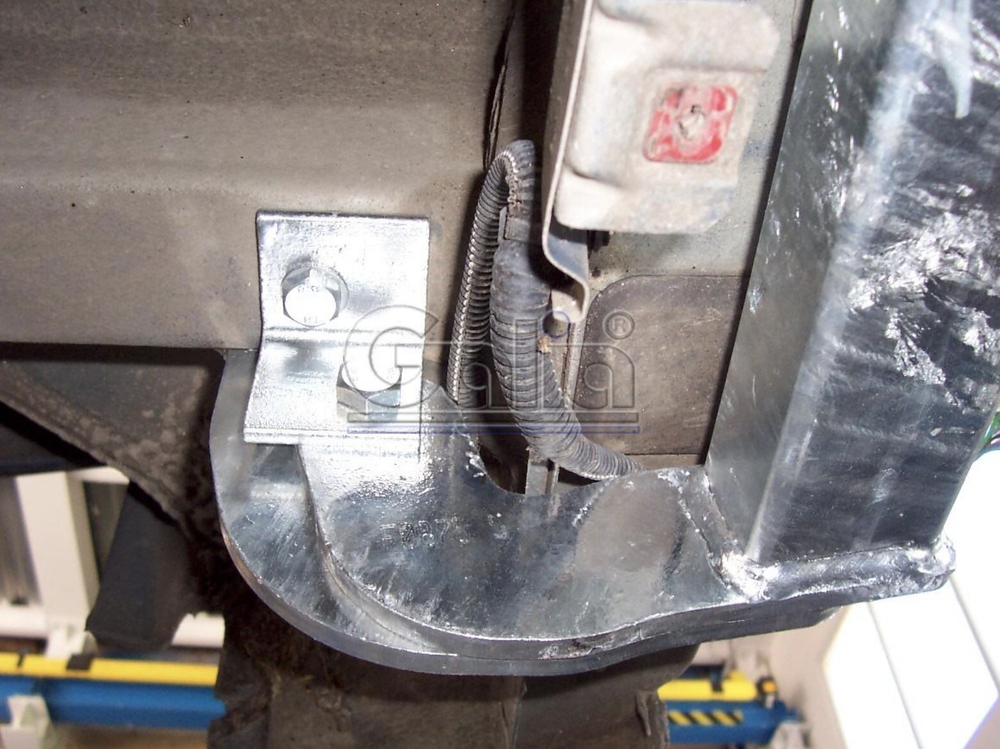 Фаркоп оцинкованный Galia F087A для FIAT Stilo универсал 2001-2007(паспорт и сертификат в комплекте)(без электрики)