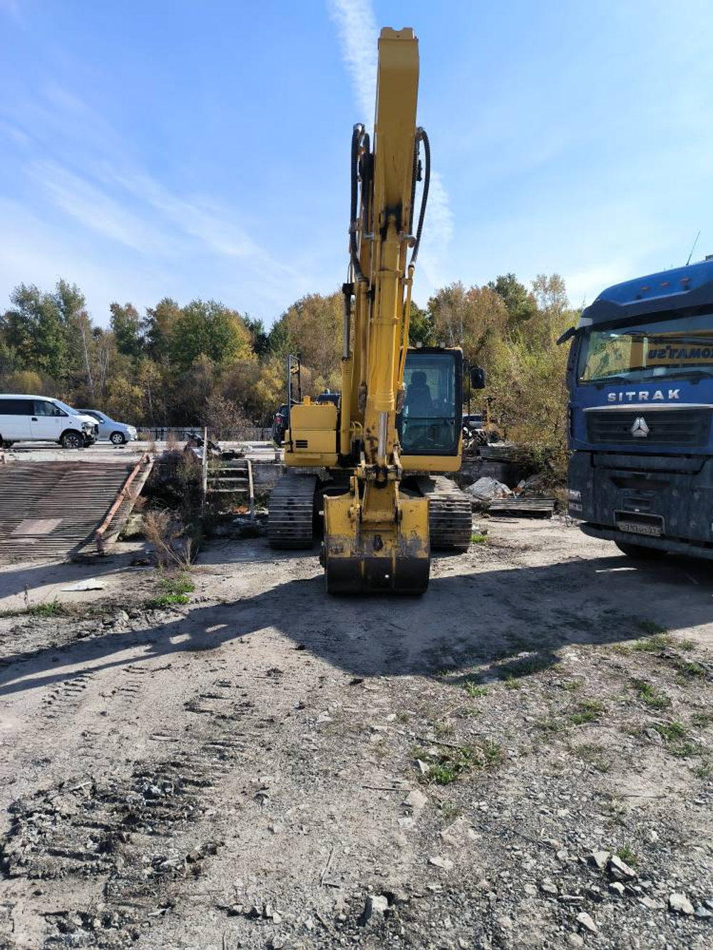 KOMATSU PC 210 Экскаватор PC210-10M0 (Дизельный, 6,7 л, 167 л.с., АТ)