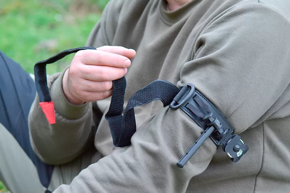 Жгут кровоостанавливающий Медплант ЖК-01 с лентой для фиксации времени вид 1 турникетный