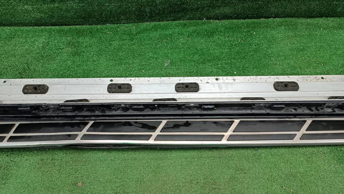 Подножка правая Porsche Cayenne 2 958 (2010-2018)