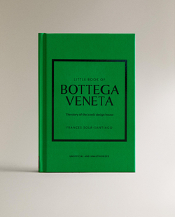The Little Book of Bottega Veneta. Иллюстрированная книга о модном доме Bottega Veneta (на английском языке)