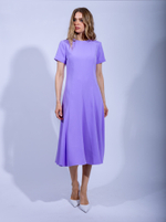 Женское дизайнерское платье фиолетового цвета с коротким рукавом