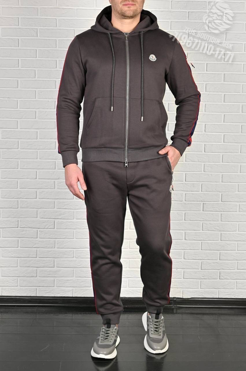 Спортивный костюм Moncler