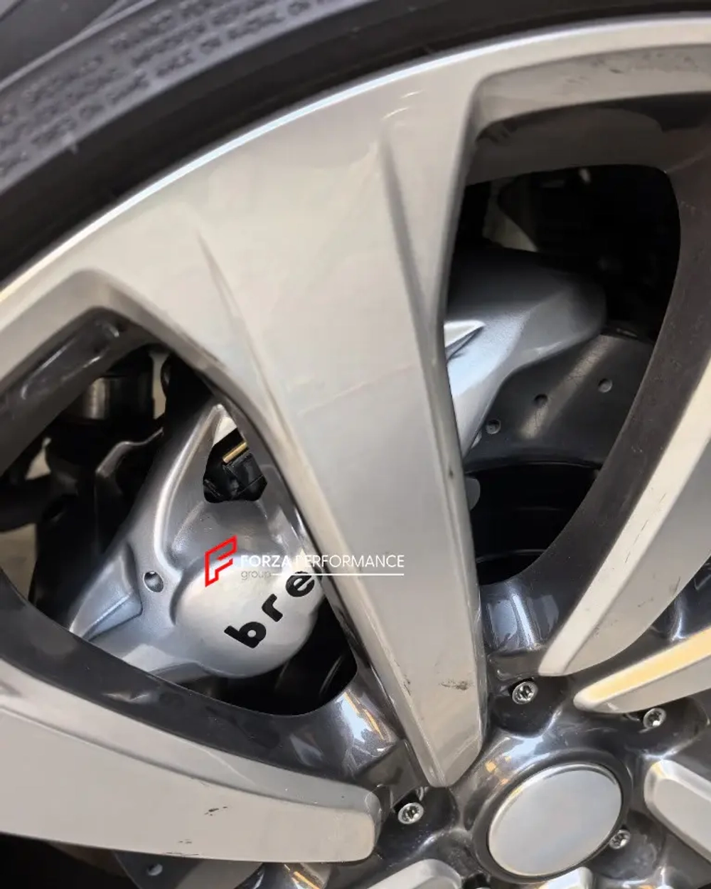 КАРБОН КЕРАМИЧЕСКАЯ УСИЛЕННАЯ ТОРМОЗНАЯ СИСТЕМА ДЛЯ LAND ROVER RANGE ROVER L460 2020+ Ленд Ровер