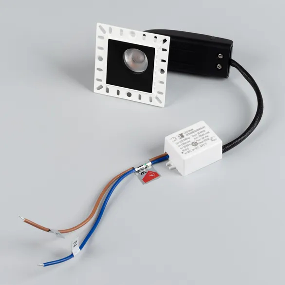 Светильник MS-RIALTO-TRIMLESS-S40x40-9W Day4000 (BK, 36deg, 230V) (Arlight, IP20 Металл, 5 лет) 044687