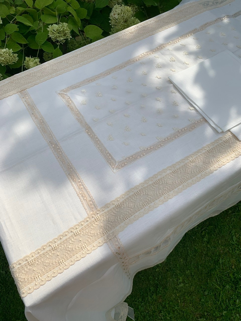 Скатерть 180x300 и 12 салфеток Palombella PM Elite шампань