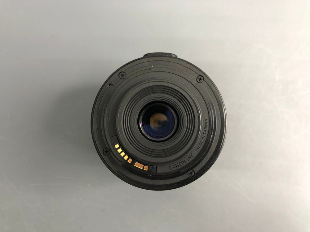 Canon 2000D Kit 18-55mm 3.5-5.6 III (5.140 кадров)