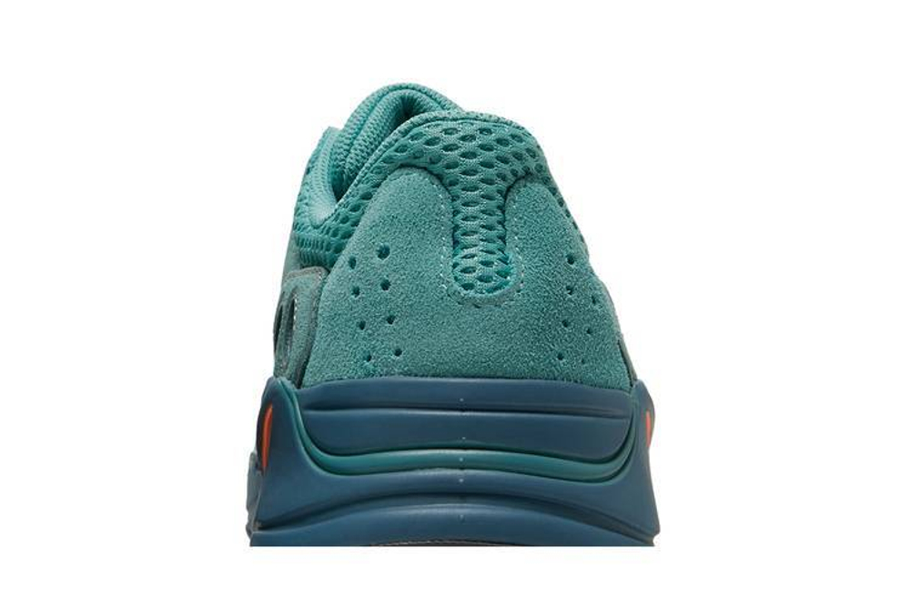 Кроссовки Adidas Originals Yeezy Boost 700 "Faded Azure"