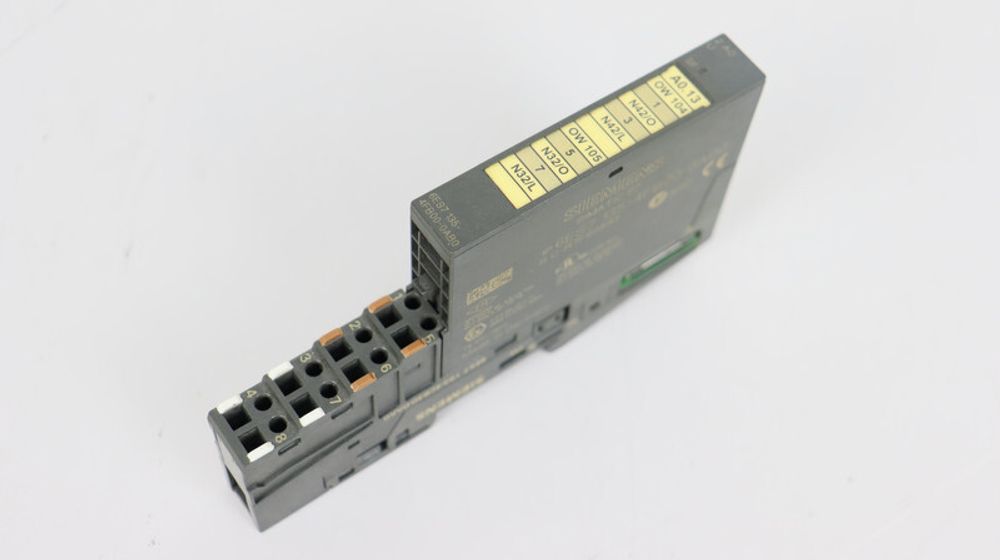 SIEMENS 6ES7 135-4FB00-0AB0