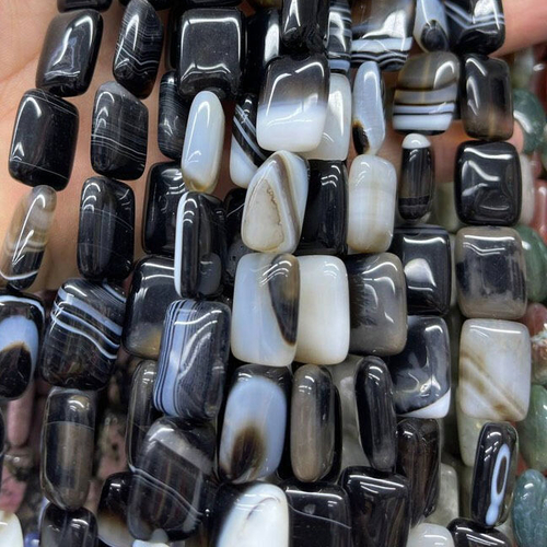 Агат черно-белый 18х13 мм, бусины прямоугольные