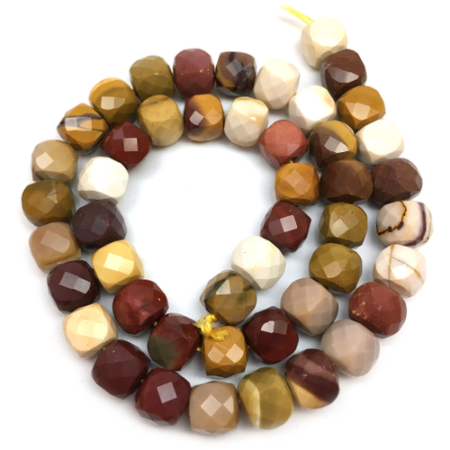 Мукаит 8 мм, бусины - кубики граненые