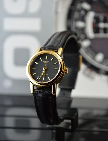 Наручные часы Casio LTP-1095Q-1A