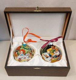 Набор новогодних шаров с полной росписью "Алиса в стране чудес" и  "Маша и медведи"