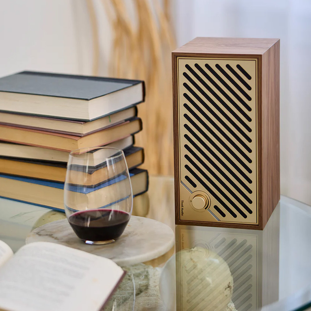 Радиоприемник Tivoli Model Two Digital Walnut/Gold