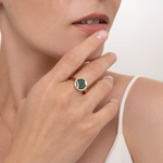 Кольцо из красного золота с агатом