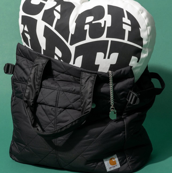 Категория уникальных подароков для себя и близких