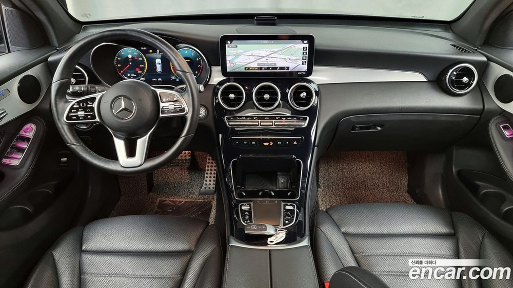 Mercedes-Benz GLC-Class X253 GLC300 4MATIC Premium (06.2020)