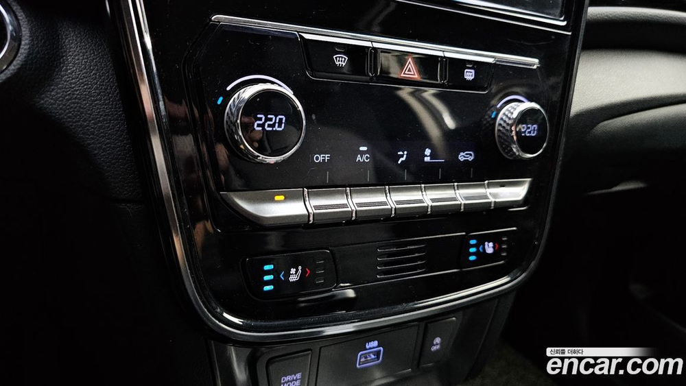 KG Mobility (Ssangyong) Very New Tivoli Бензин 1.5 2WD (09.2019)