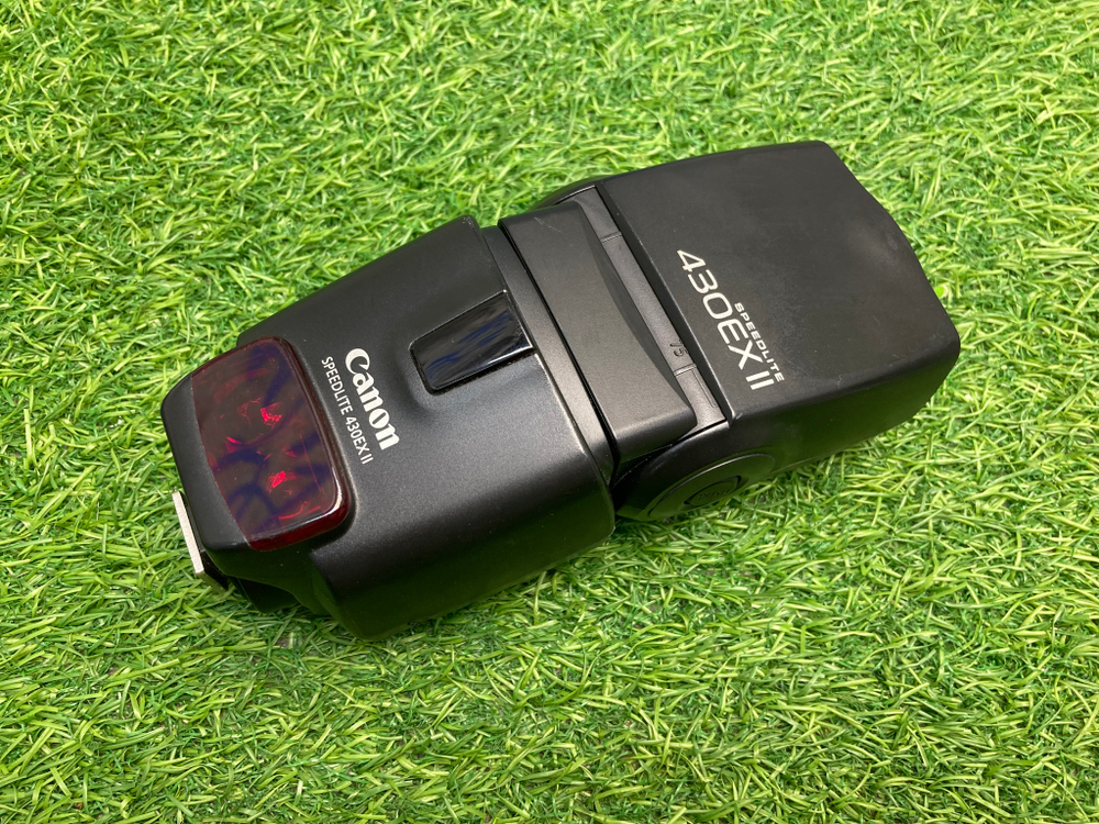 Canon Speedlite 430EX II
