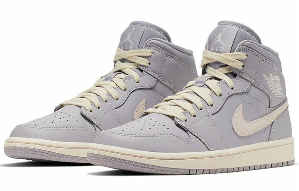 Кроссовки Jordan Air Jordan 1 Mid "Light Bone" (Женская размерная сетка)