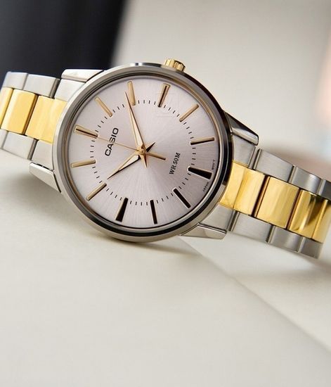 Наручные часы Casio LTP-1303SG-7AVDF