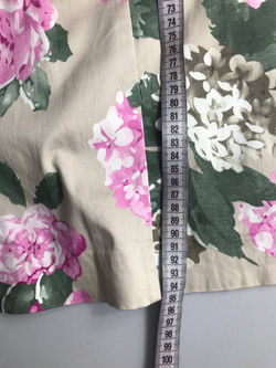 Платье-футляр Oodji цветочное, визуально 42 размер