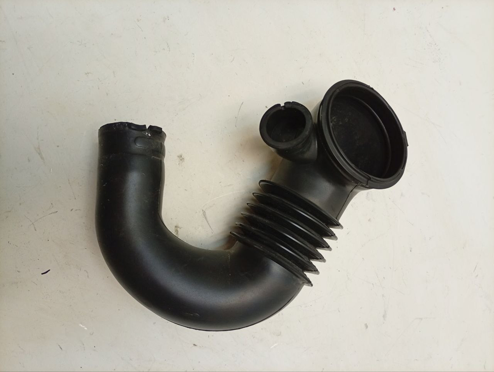 F12U2HCS2 кт15 Сливной патрубок для стиральной машины LG MAR61841701 б/у