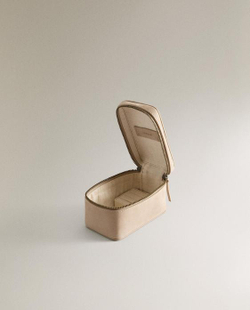 ZARA HOME МАЛЕНЬКАЯ КОЖАНАЯ ДОРОЖНАЯ КОСМЕТИЧКА ДЛЯ УКРАШЕНИЙ, ЭКРЮ