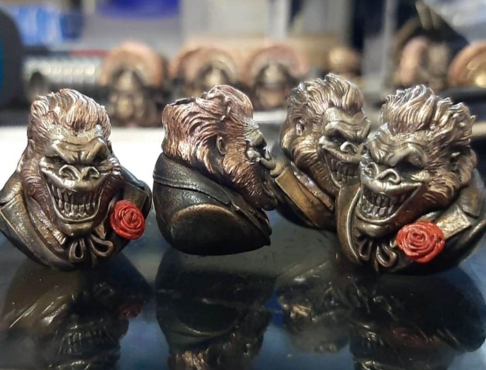 бусина на темляк Джокер