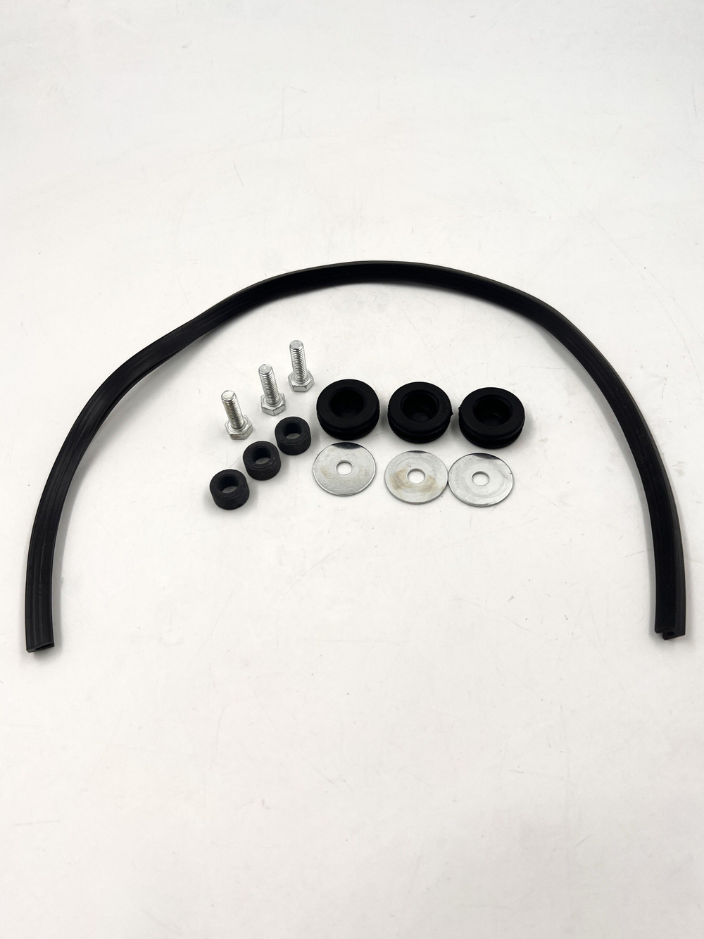 Ремкомплект крепления кожуха ГРМ с уплотнителем крышки 8 кл ВАЗ 2108, 2110, 2113, 2115