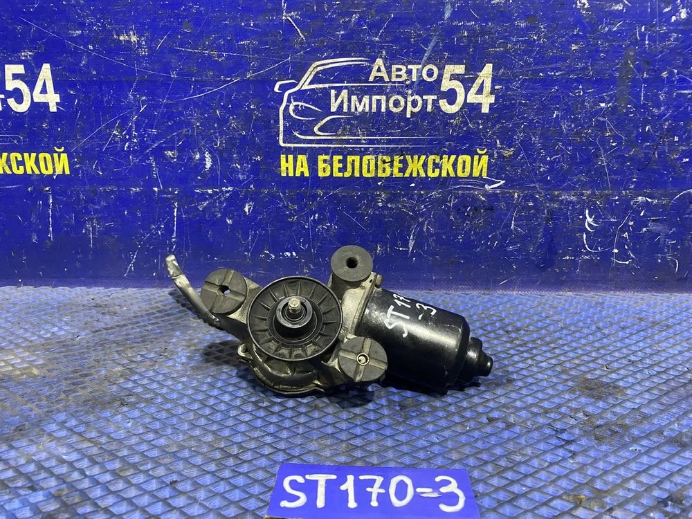 Моторчик переднего дворника TOYOTA CORONA 1990