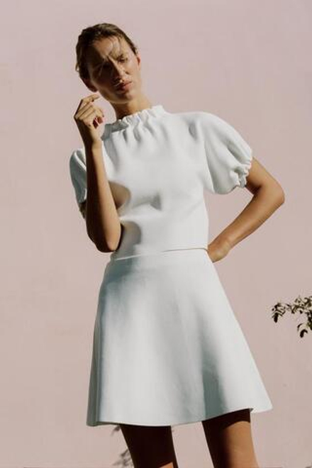 ZARA ТРИКОТАЖНАЯ МИНИ-ЮБКА, БЕЛЫЙ