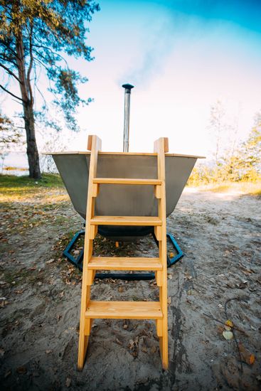 Банный чан 6-8 человек на подставке