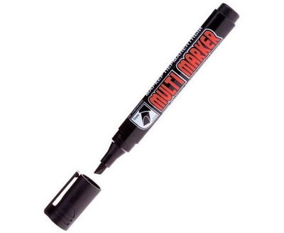 Маркер перманентный Crown 5 мм скошенный Multi Marker Chisel, черный (CPM-800CH)