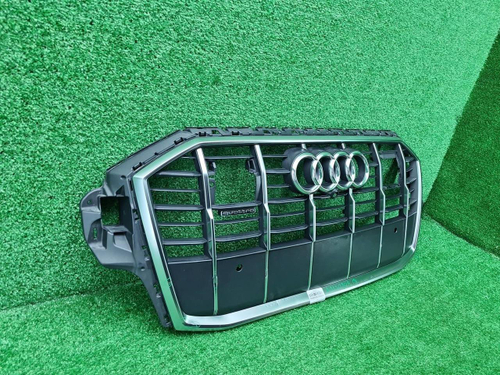 Решетка радиатора Audi Q7 2 (2019-2024)