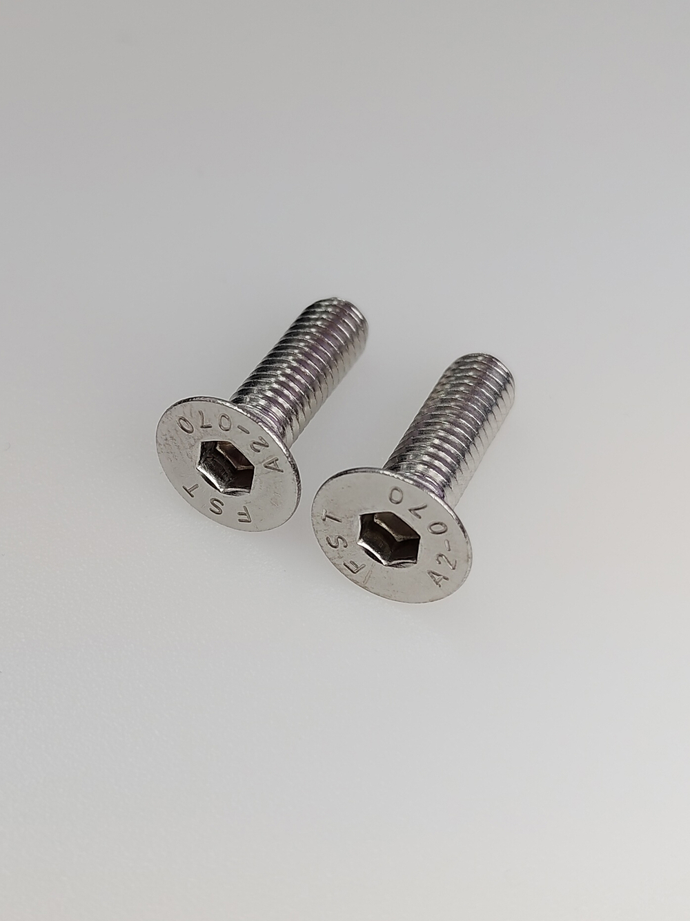 6х20 Винт потай с внут.шестигр. нерж. А2-70 DIN7991 (40 шт.)