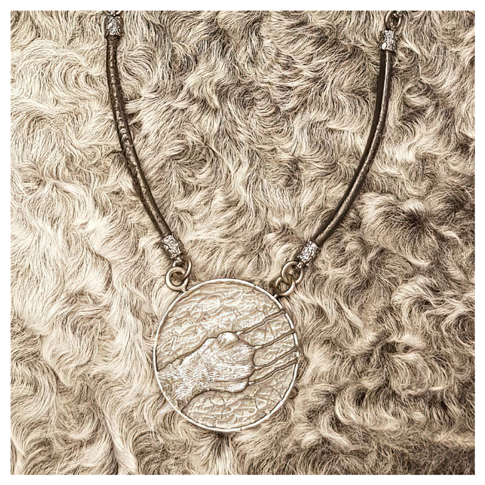 Серебряная монета-амулет «Рысь»