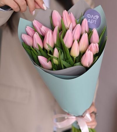 21 розовый тюльпан