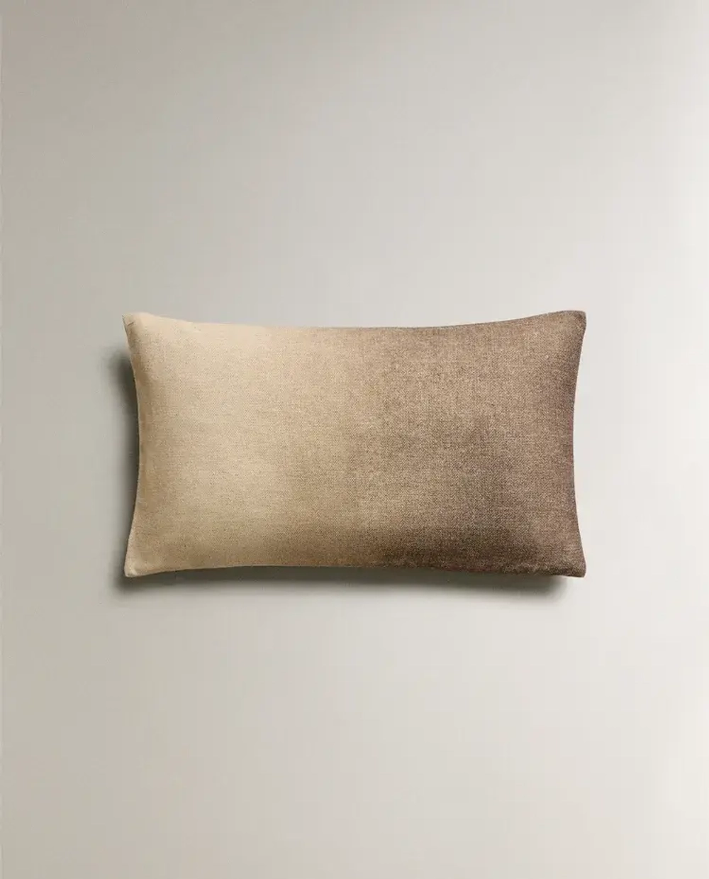 ZARA HOME НАВОЛОЧКА ДЛЯ ДЕКОРАТИВНОЙ ПОДУШКИ С ЭФФЕКТОМ ОМБРЕ, СВЕТЛО-БЕЖЕВЫЙ