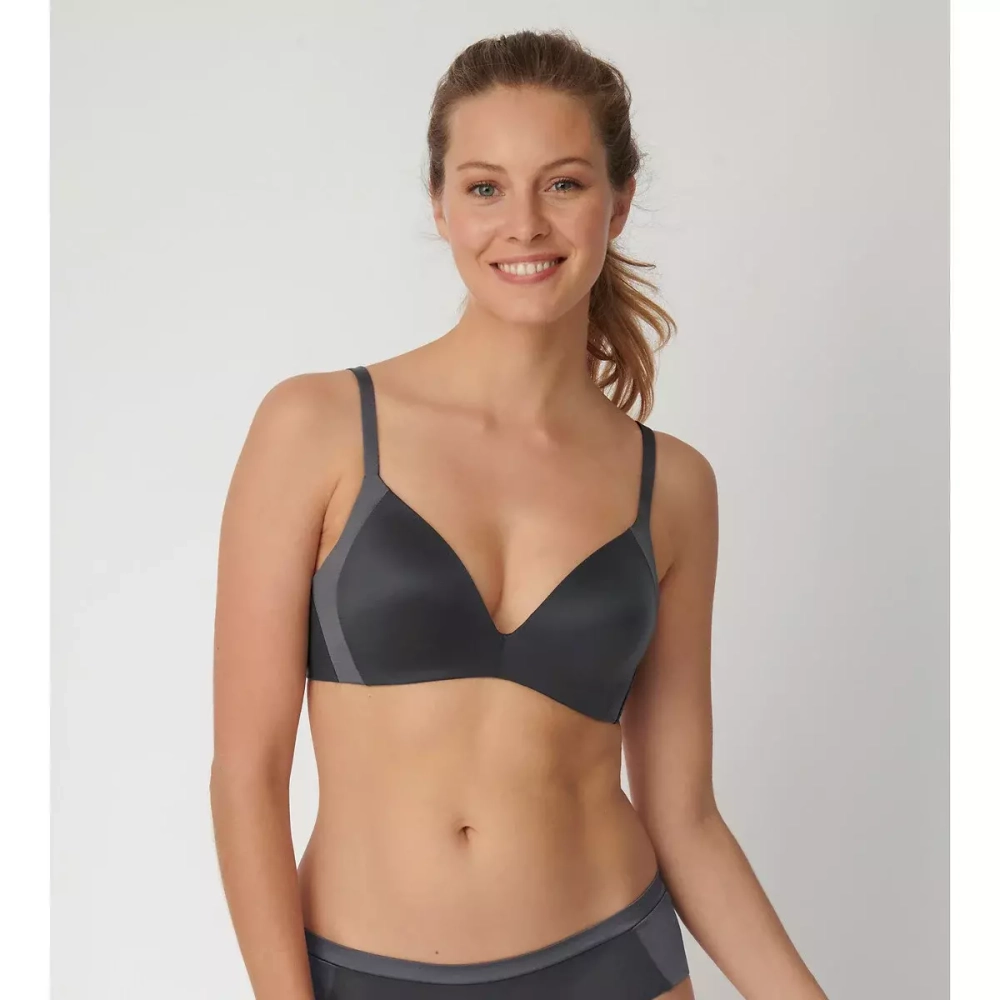 Бюстгальтер Triumph Body Make up Soft Touch P