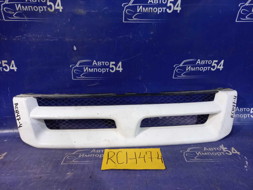 Решетка радиатора TOYOTA HIACE REGIUS 1999