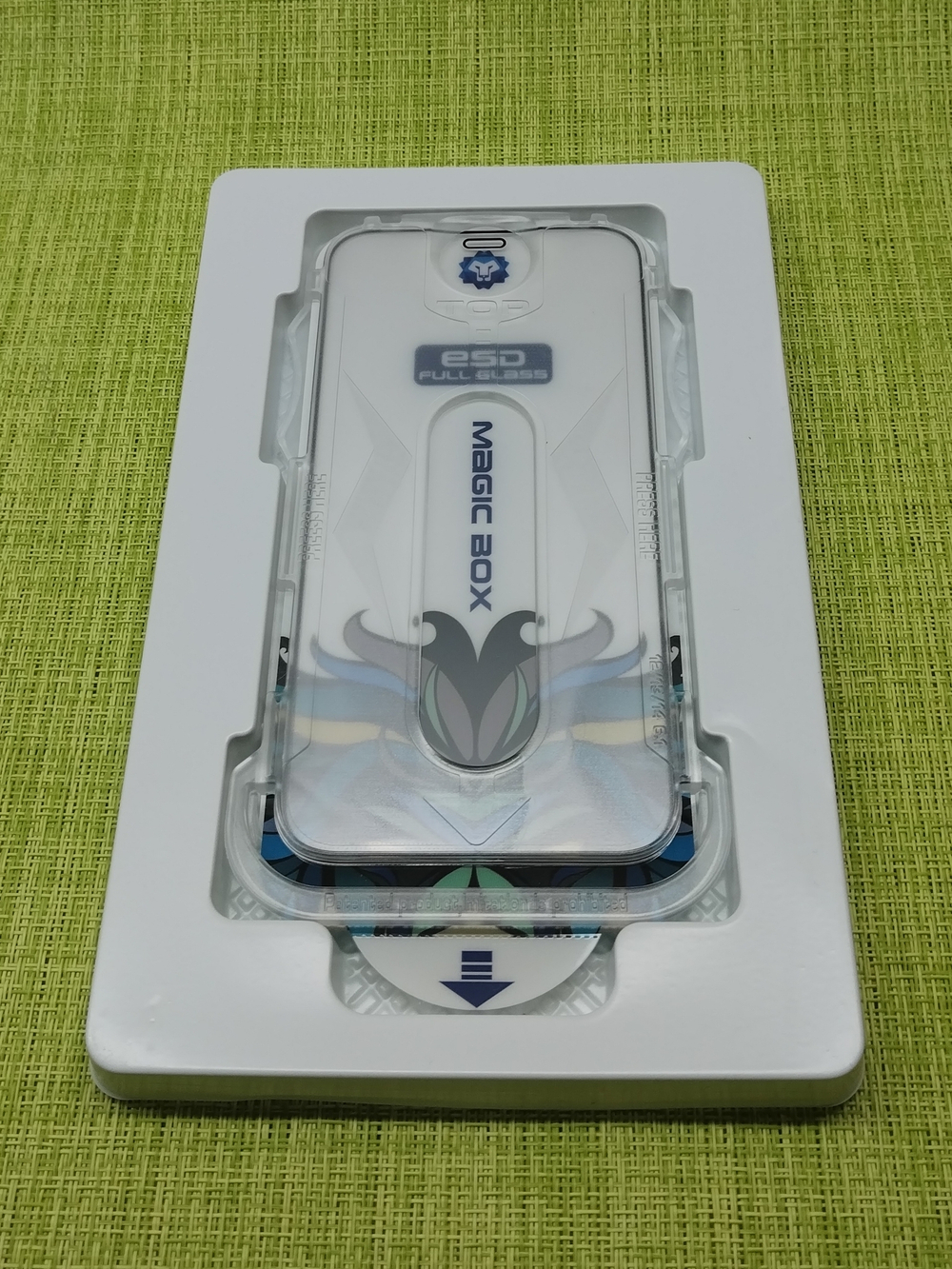 iPhone 12/12 Pro / Защитное стекло матовый, D+ Matte Glass Box, с кейсом самоклейкой