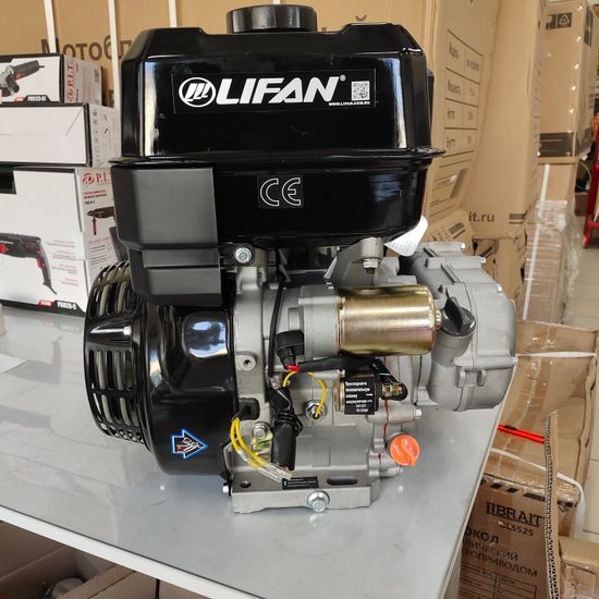 Двигатель бензиновый "LIFAN" KP460E-R (192FD-2T-R) (20 л.с., эл.стартер, катушка от 0,6 до 18 А)