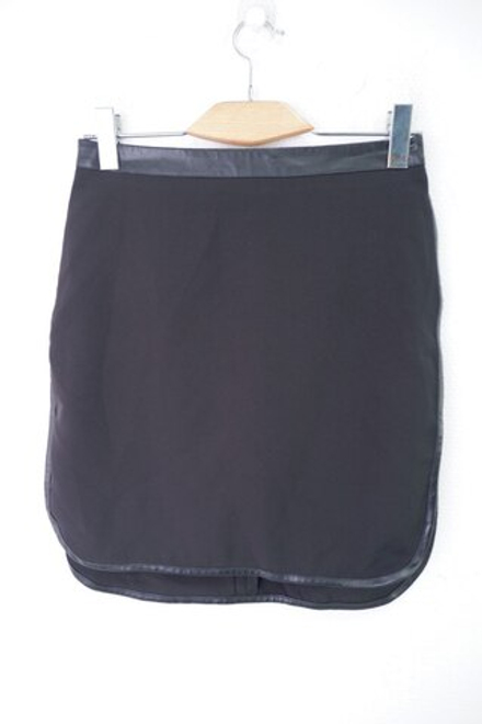 Юбка Incity  классическая 42 размер