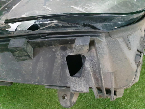 Битая Фара левая Mercedes GLC X253 (2015-2019) LED