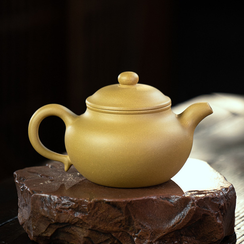 316027 Чайник ИСИН "ФАНГУ" (Под старину) 230мл, глина желтый