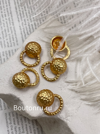Пуговицы Скиапар. рельефные с пирсингом матовое золото